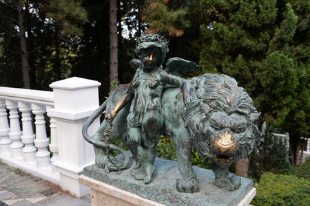 Sculptural composition "Cupids with Lions" on the Staircase of Arts in Aivazovskoye Park, Partenit, Crimeaのeditorial素材