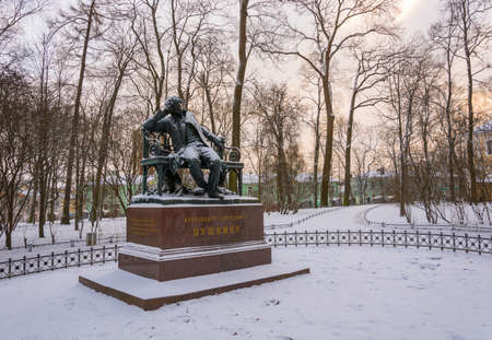 The monument to the great poet Alexander Pushkin in the Lyceum garden at Tsarskoye Selo, Russia.の写真素材
