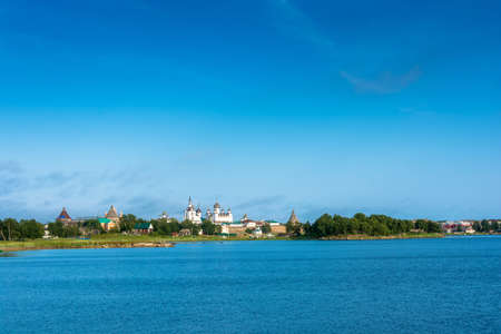 View of the Spaso-Preobrazhensky Solovetsky monastery from the White sea, Arkhangelsk oblast, Russia.の写真素材