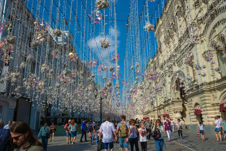 Moscow, Russia - 06/22/2019: On Nikolskaya Street on a summer day.のeditorial素材