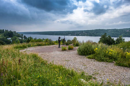Monument to Russian artist Isaac Levitan on Mount Levitan on a summer day in Plyos, Russia.のeditorial素材