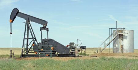 OIl well and tank