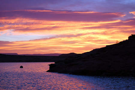 Sunrise at Lake Powellの写真素材