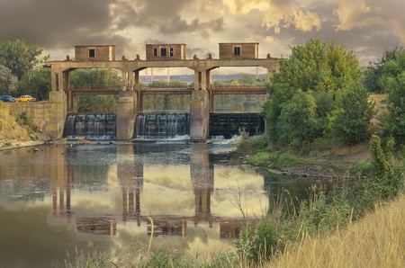 Scenic dusk at Gebels dam retouchedの写真素材