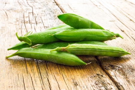 Some green peasの写真素材