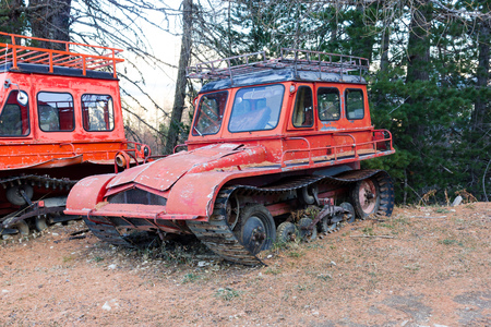 Old snow van with Crawlerの写真素材