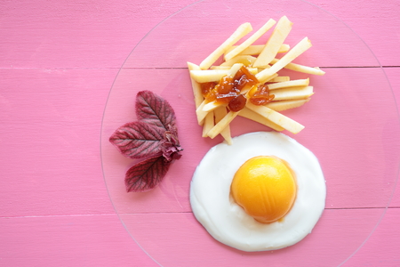 Imitation egg chips made with fruit and creamの写真素材