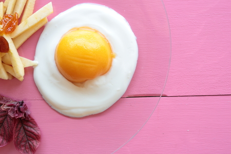 Imitation egg chips made with fruit and creamの写真素材