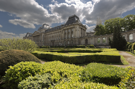 Views of the royal palace with its gardens in the capital of Belgium. Horizontal take of day.のeditorial素材