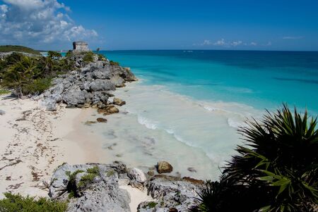 Impressive landscape with a deserted Caribbean beach and Mayan ruinsの写真素材