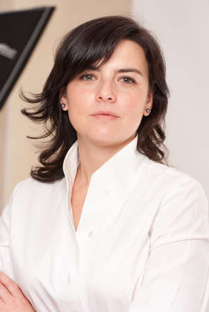 
Portrait of a professional woman against a white background
の写真素材