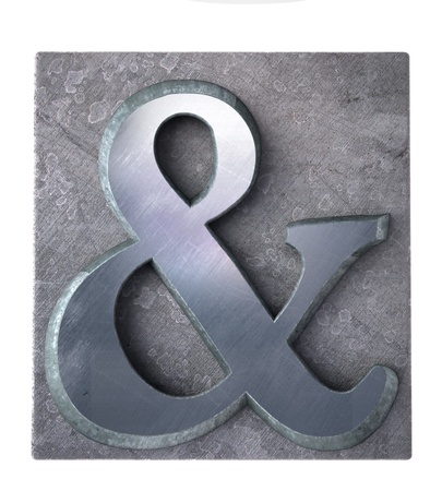
& symbol in typescript metallic print letter case (part of matching alphabet)
の写真素材