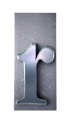 
3D rendering an r  letter in metallic typescript print (part of a matching alphabet)
の写真素材