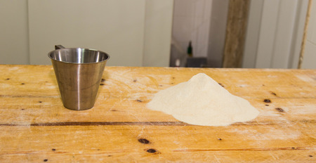how to make homemade pastaの写真素材