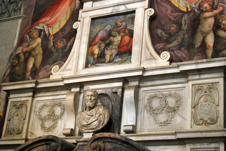 Tomb of Michelangelo Buonarroti - Basilica of Santa Croce - Florence - Italyのeditorial素材