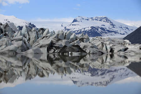 Heinabergsjokull glacier and lagoon in Icelandの写真素材