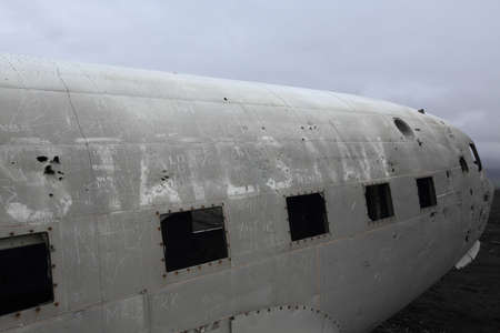 Black and white picture of the crashed DC-3 airplane at the beach of Sandur at Iceland