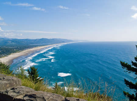 A View of the Ocean from a Scenic Overlookの写真素材