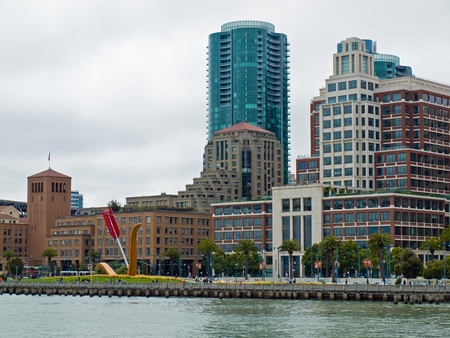 San Francisco Buildings Viewed the End of the Pierのeditorial素材