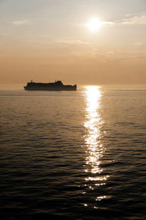 Ship At Sunsetの写真素材