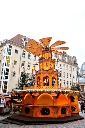 Dresden, Germany, December 19, 2016: Christmas market. Dresden, Germany. Celebrating Christmas in Europe.のeditorial素材