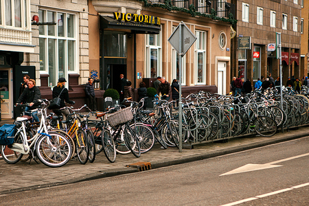 Amsterdam, The Netherlands, January 2, 2017: Everyday life in Amsterdam. Lifestyle.のeditorial素材