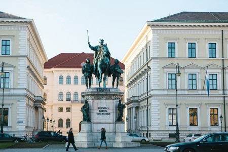Munich, October 29, 2017: monumental statue of King Ludwig the First of Bavariaのeditorial素材