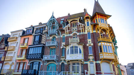 houses of the town of Mers-les-Bainsのeditorial素材
