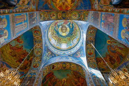 Church of the Savior on Spilled Blood  indoor image with its frescoes, paintings, columns and central dome with the image of Christのeditorial素材