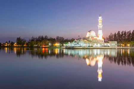 Masjid Terapung, Kuala Terengganu, Malaysiaの写真素材