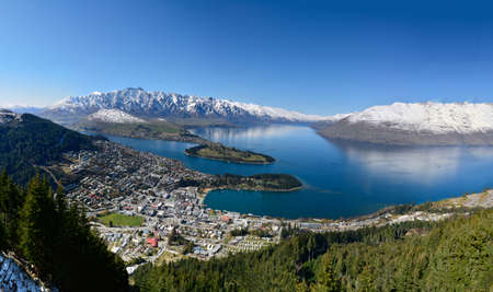 Queenstown, South Island, New Zealand during Springの写真素材
