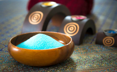 Spa Thai setting for aroma therapy and sugar and salt massage with flower on the bed, relax and healthy care, select focus.  Healthy Conceptの写真素材