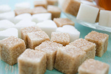 White and brown sugar, refined