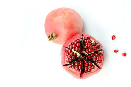 Ripe sliced ??pomegranate.の写真素材