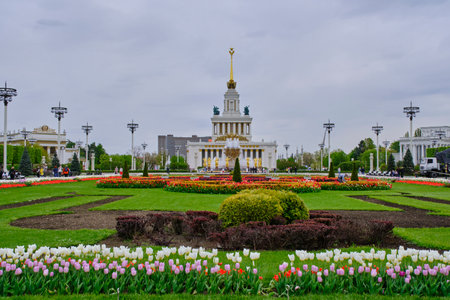Russia Moscow May 10, 2023. Fountain and Pavilion number 1 Central are located at VDNHのeditorial素材