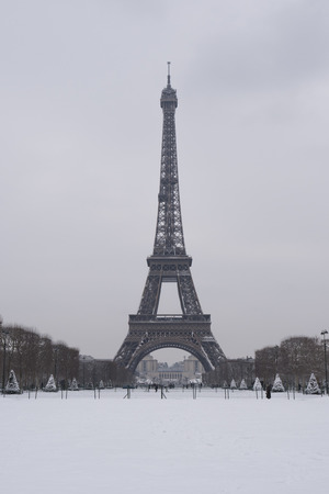 Eiffel Tower, Snowy day in Paris, France, Europeの写真素材