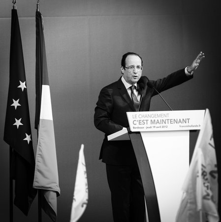 BORDEAUX, FRANCE - APRIL, 19 2012: Francois Hollande campaigning in the 2012 French presidential electionのeditorial素材