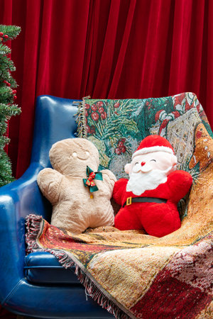 gingerbread man and santa claus at vertical compositionの写真素材