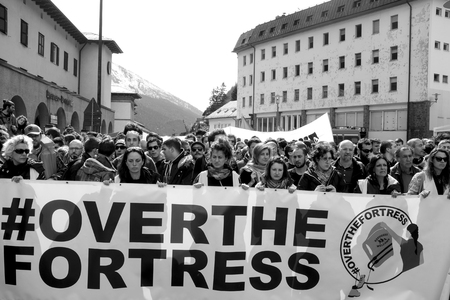 MATREI AM BRENNER, AUSTRIA - 03 APRIL 2016: A protest took place today on the Italian/Austrian border after the Austrian government's decision to send the army to patrol the Brenner border and to stop the passage of migrants.のeditorial素材