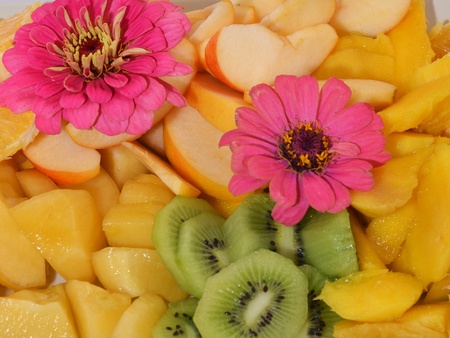 &#269;erstvé ovoce a kv&#283;tinyの写真素材