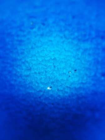 White dot on blueの素材