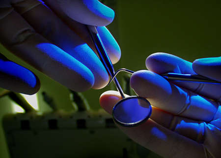 Hands of the stomatologistの写真素材