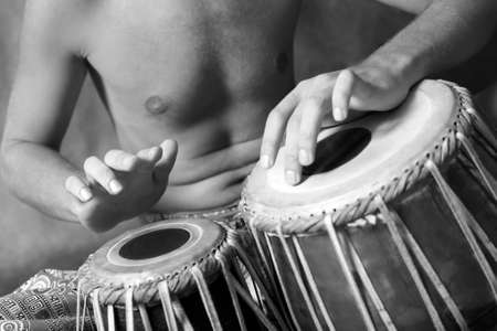 Man playing the nigerian drum in studioの写真素材