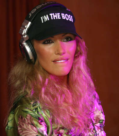 Moscow. Russia - SEP, 2006: Known Russian dj-girl Benzina. Show in Moscow in September 2006のeditorial素材