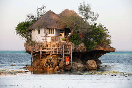 Zanzibar, Tanzania - January 7, 2016: Small restaurant on top of the rock The Rock. It is located south east of the island, on the Michamwi Pingwe peninsula. Zanzibar, Tanzaniaのeditorial素材