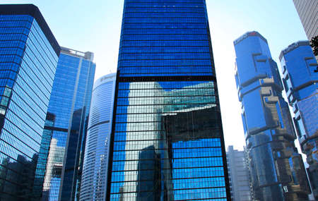 Hong Kong, Hong Kong S.A.R. - December 29, 2014: Lippo Centre. The buildings were designed by Australian architect Paul Rudolph. Tower I is 172 m, and Tower II is 186 m in Hong Kongのeditorial素材