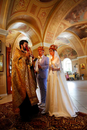 Before the wedding ceremony - inside churchのeditorial素材