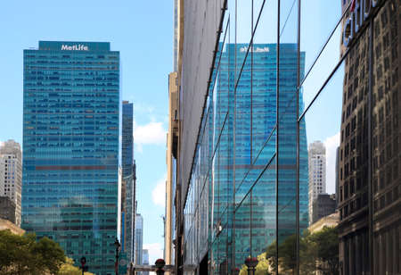 New York, USA - October 12, 2012: MetLife Building (Pan Am Building) skyscraper in the United States, in Manhattan between 44 and 45 streets, Vanderbilt Avenue and DePew Place, New Yorkのeditorial素材