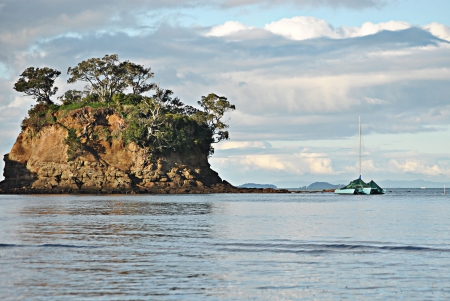 island and sailboatの写真素材