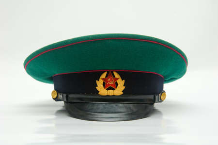Peak-cap